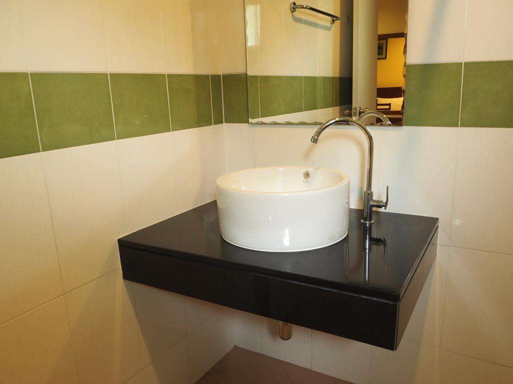 Jjw House Apartman Thalang Kültér fotó